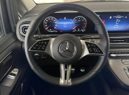 Mercedes-Benz - V-class