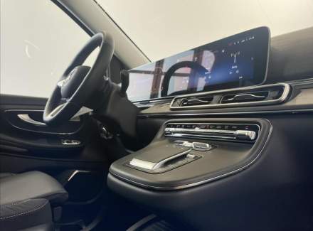 Mercedes-Benz - V-class