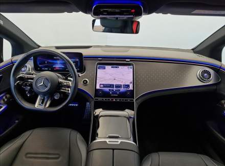 Mercedes-Benz - EQE