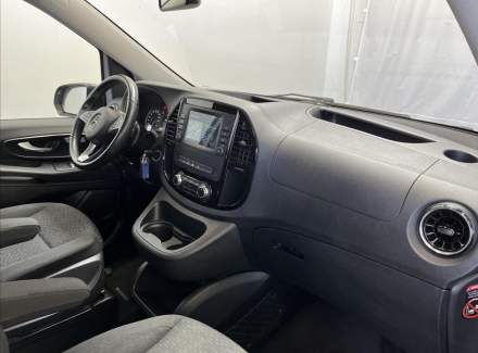 Mercedes-Benz - Vito