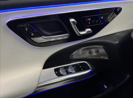 Mercedes-Benz - E-class