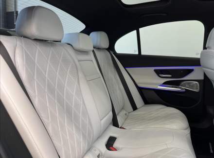 Mercedes-Benz - E-class