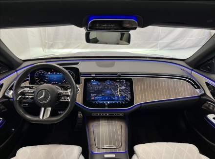 Mercedes-Benz - E-class