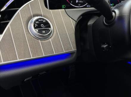 Mercedes-Benz - E-class