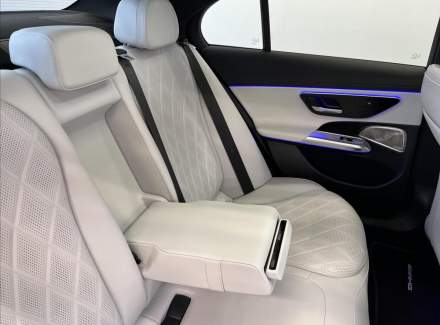 Mercedes-Benz - E-class