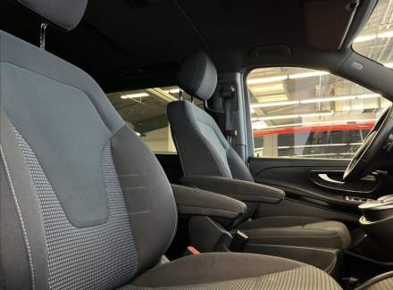 Mercedes-Benz - V-class