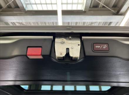 Mercedes-Benz - V-class