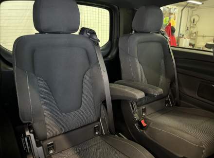 Mercedes-Benz - V-class