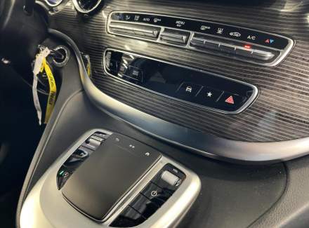 Mercedes-Benz - V-class