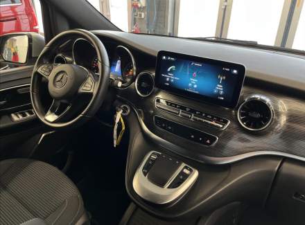 Mercedes-Benz - V-class