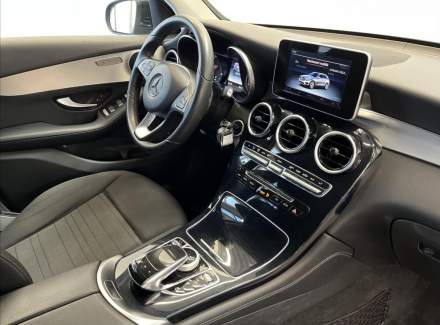 Mercedes-Benz - GLC