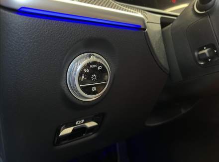 Mercedes-Benz - C-class