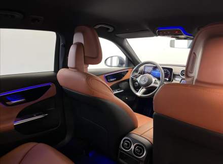 Mercedes-Benz - C-class