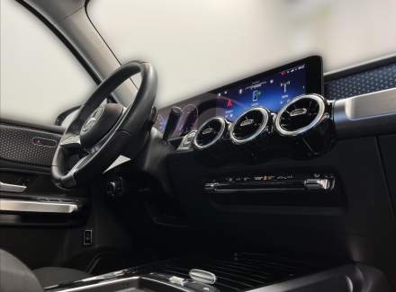Mercedes-Benz - GLB