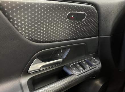 Mercedes-Benz - B-class