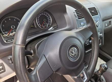 Volkswagen - Touran