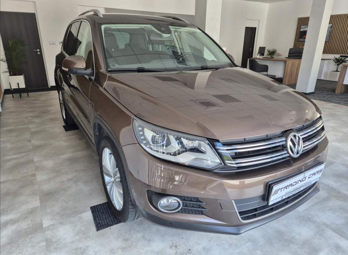 Volkswagen - Tiguan