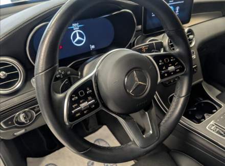 Mercedes-Benz - GLC