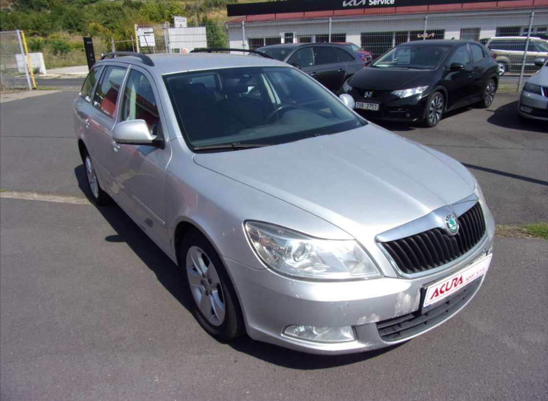 Škoda - Octavia