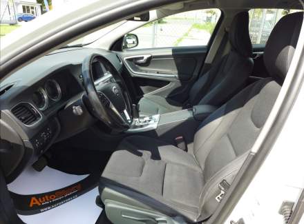 Volvo - V60