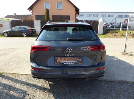 Volkswagen - Golf
