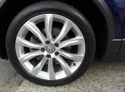 Volkswagen - T-Roc