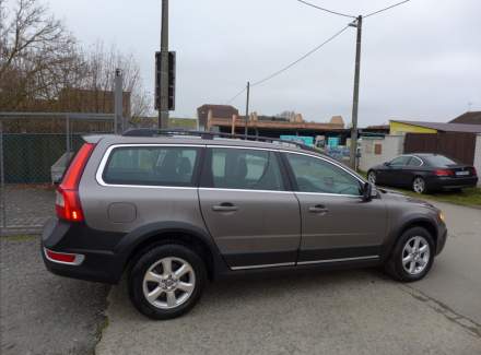 Volvo - XC70