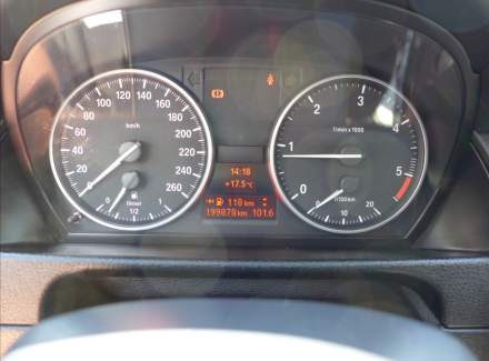 BMW - X1