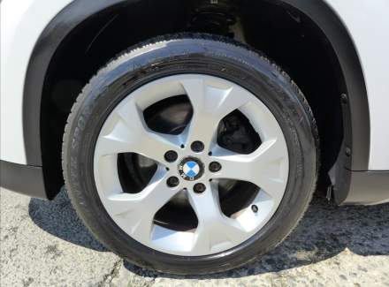 BMW - X1