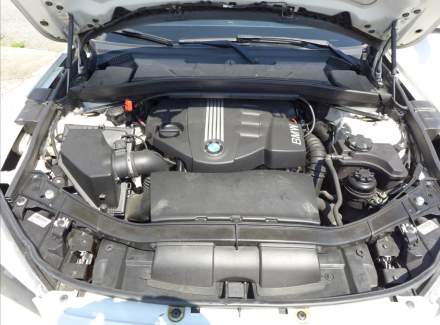 BMW - X1