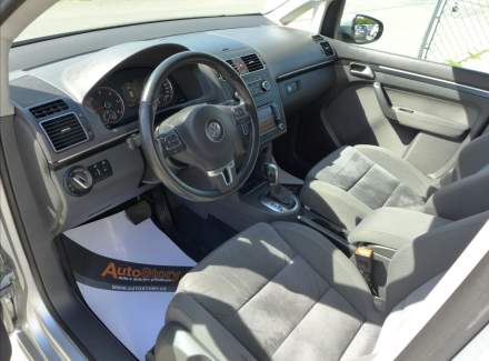 Volkswagen - Touran