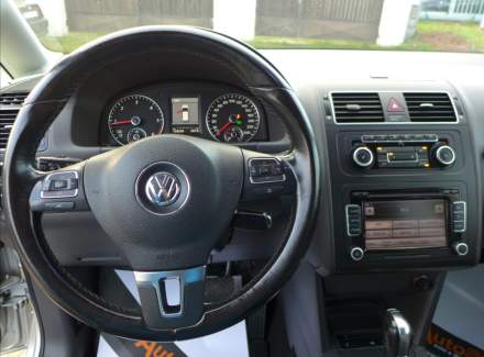 Volkswagen - Touran