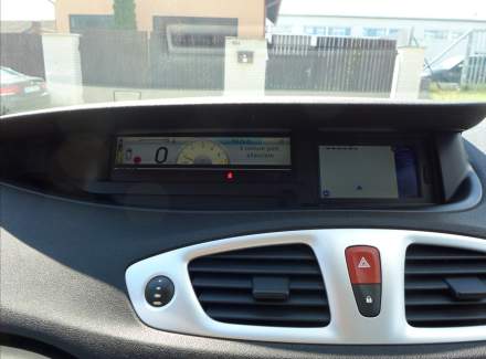 Renault - Scenic