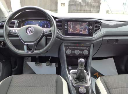 Volkswagen - T-Roc