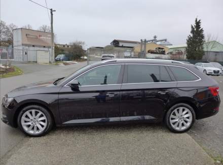 Škoda - Superb