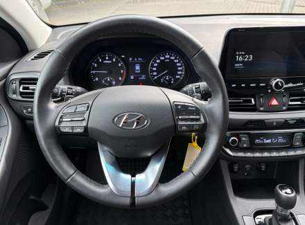 Hyundai - i30
