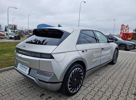 Hyundai - IONIQ 5