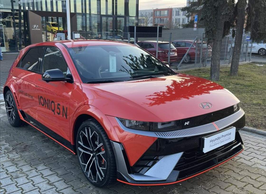Hyundai - IONIQ