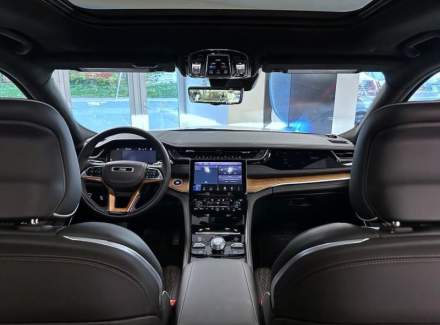 Jeep - Grand Cherokee