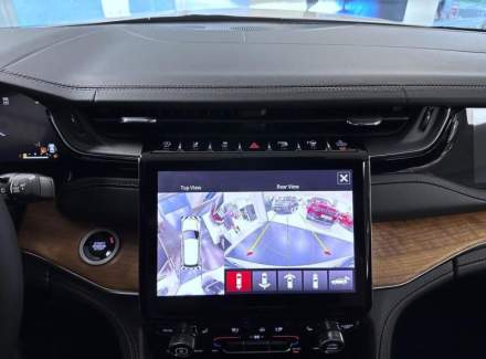 Jeep - Grand Cherokee