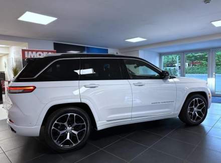 Jeep - Grand Cherokee