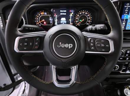 Jeep - Wrangler