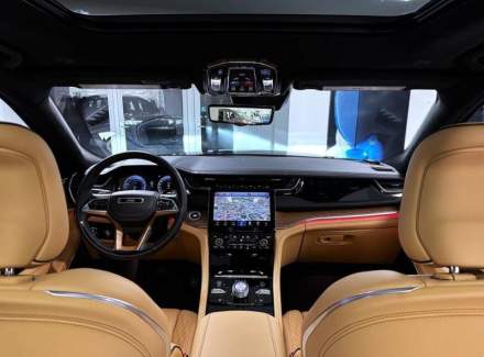 Jeep - Grand Cherokee