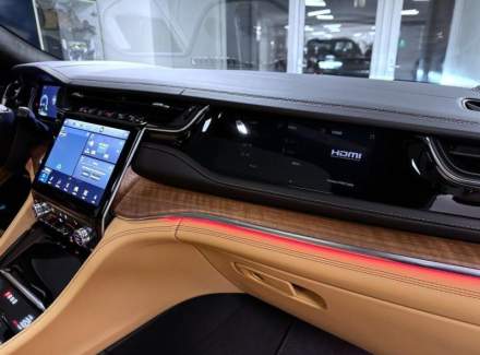 Jeep - Grand Cherokee