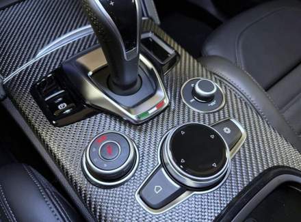 Alfa Romeo - Stelvio