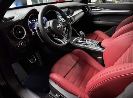 Alfa Romeo - Stelvio