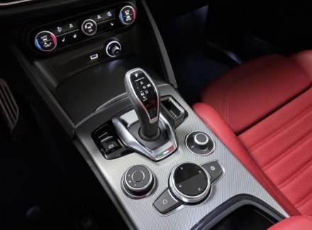 Alfa Romeo - Stelvio