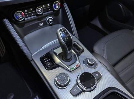 Alfa Romeo - Stelvio