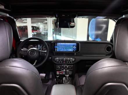 Jeep - Wrangler