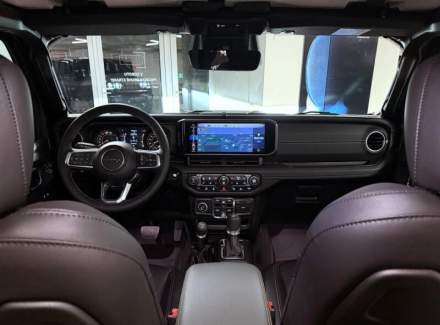 Jeep - Wrangler